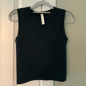 ATHLETA Ribbed Renew Tank Top in Navy - Size Small